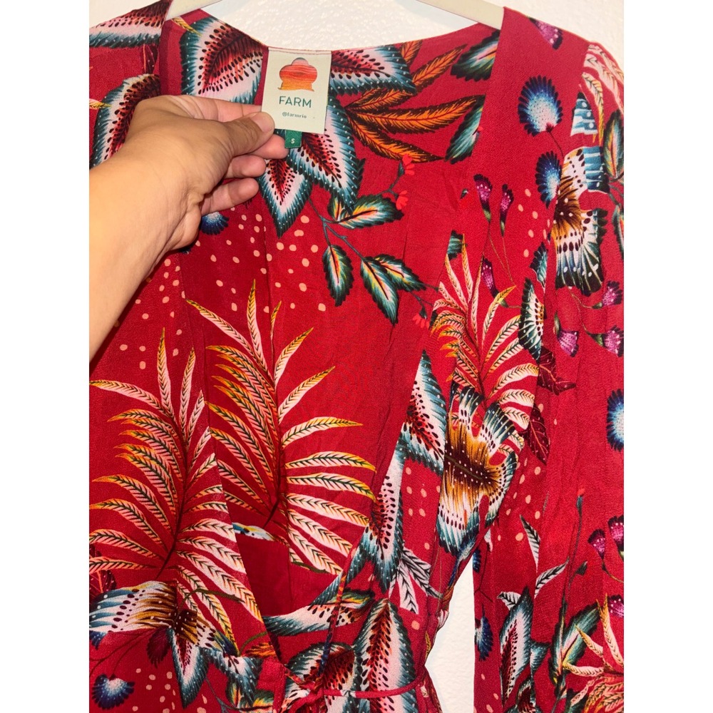 Farm Rio Winter Leaf Maxi Dress
In Red Multi color S - Picture 6 of 10